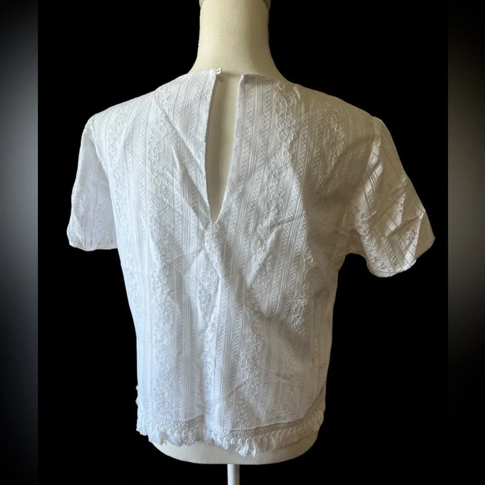 Michael Kors White Textured Patterned Short‎ Sleeve Blouse with Fringe Hem
